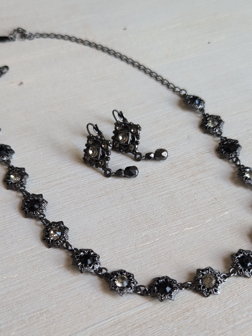 Vintage 1928 Black Crystal Necklace & Earring Set